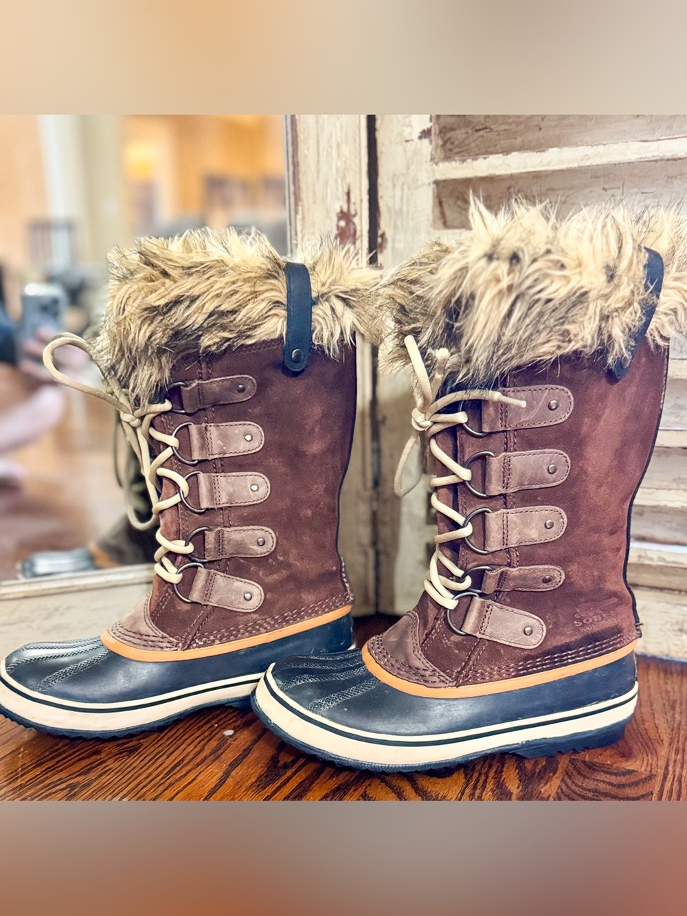 Sorel Joan of Arctic Size 8 Brown Suede Faux Fur Waterproof Winter Snow Boots